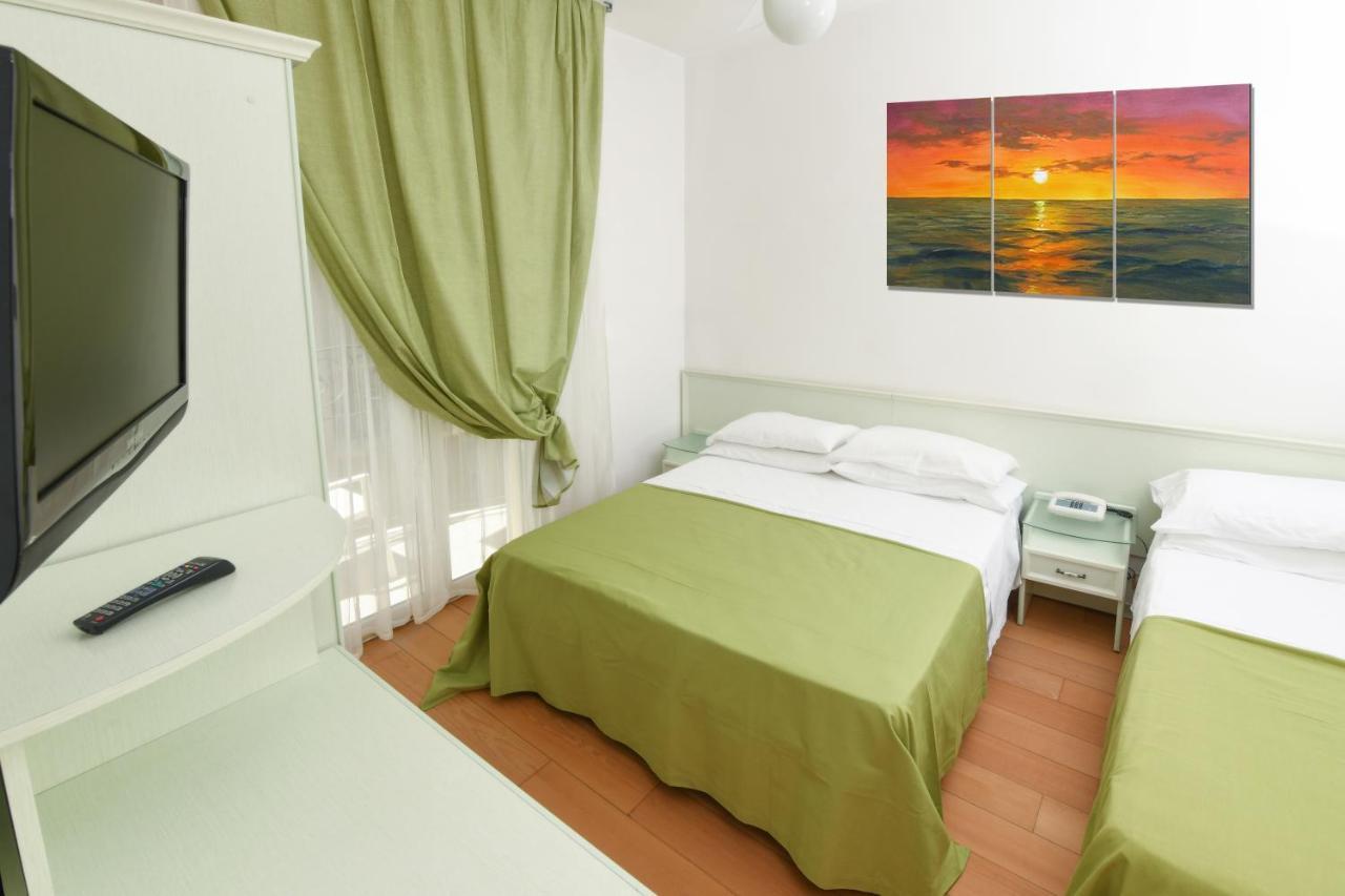 Hotel La Rosa Cattolica Exterior foto