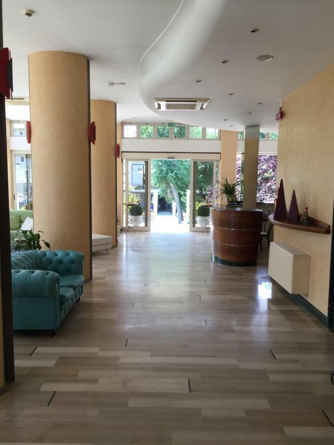 Hotel La Rosa Cattolica Exterior foto